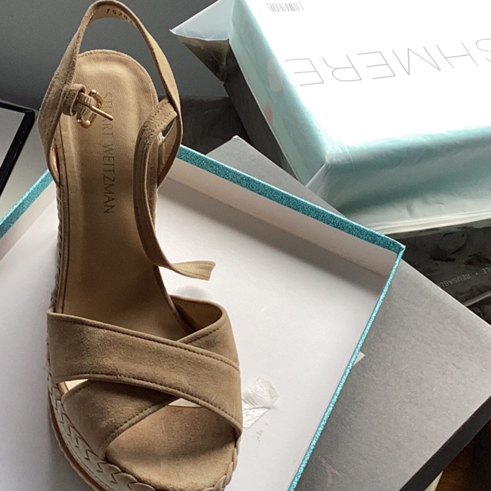 Stuart Weitzman Tan Sandals with Crossed Straps